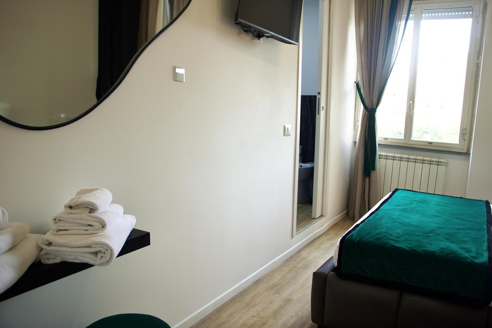 Xcross Suites Basilica San Paolo Rome Exterior photo